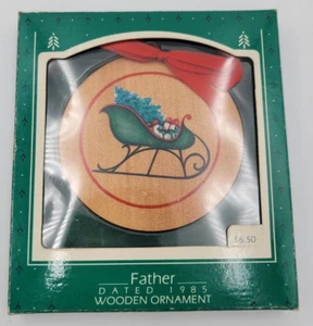 Adorno de recuerdo Hallmark padre fechado 1985 adorno de madera - Imagen 1 de 4