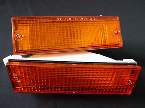 MITSUBISHI L200 PICKUP ORIGINAL FRONT BUMPER INDICATOR - Picture 1 of 2