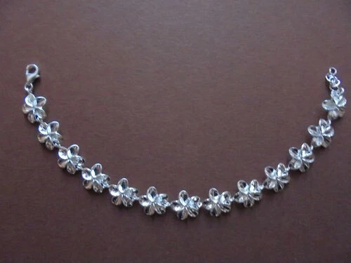 🌺🌺Frangipani Armband mit 13 Plumeria 🌺 925 Sterling Silber 🌺aus Hawaii 🌺🌺 - Bild 1 von 1