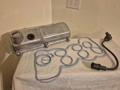 Kit de reparación de cubierta de válvula de motor Dorman 615-177 99-03 Ford Windstar - Faltan piezas Foto 1 de 4