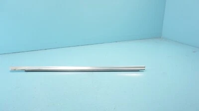 MERCEDES--BENZ R107 380SL 560SL, VENTANA LATERAL DERECHA EXTERIOR SELLADO GOMA Foto 1 de 4