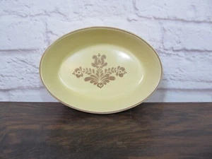 Vintage Pfaltzgraff "Village" Stoneware Small Oval Bowl #240 USA Serving Ware 8" - Picture 1 of 4