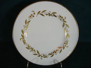 Royal Worcester Saguenay Bread and Butter Plate(s) - Picture 1 of 3