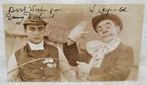 179v. RPPC UNITED KINGDOM COMEDY TEAM, DANNY D'ALMAD & W. LEOPOLD CLOWN - Picture 1 of 2