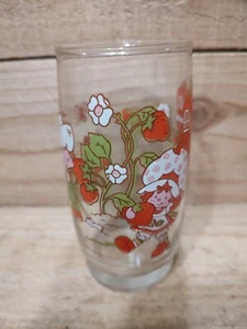 Strawberry Shortcake Vintage"It's The Berries" Glass - Picture 1 of 2