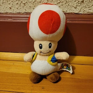 2018 Licensed Nintendo Super Mario Toad Mushroom Plush Good Stuff 6” - Picture 1 of 4