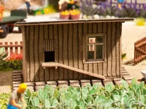HO Scale Buildings - 14378 - Chicken Shed - Kit - Picture 1 of 2