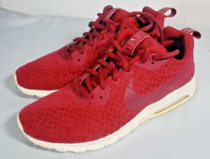 Nike Air Max Motion Maroon Wine Red Athletic Shoes Sneakers Women's Size 8 - Picture 1 of 15