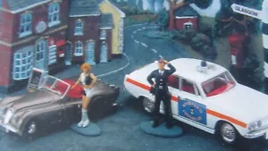 Vanguards PD1002 Renfrew & Bute Constabulary Rover &Jaguar, Diorama Ltd Ed +box  - Picture 1 of 5