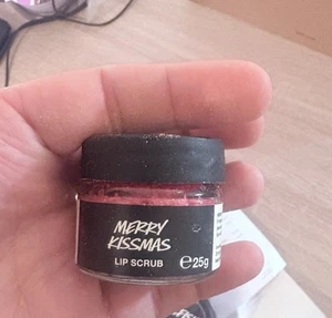 Brand New Lush Merry Kissmas Lip Scrub LIMITED EDITION SOLD OUT - Picture 1 of 2