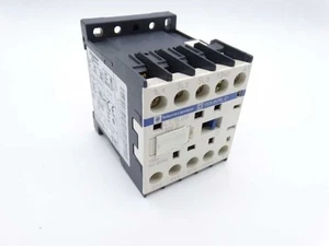 SCHNEIDER ELECTRIC LC1K0910F7 Contactor - Used - Picture 1 of 3