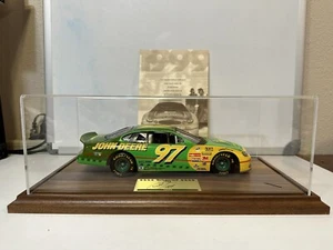 Chad Little #97 1999 firmado Roush Racing 1/18 John Deere edición limitada exhibición - Imagen 1 de 15