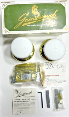 Gainsborough Privacy Door Knob Set 310 CAW BT 60 24D6 Contractor White Locking - Image 1 of 4