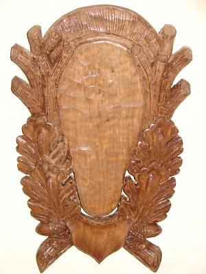 Wooden Base Shield Trophy Wood Carving Mounting Plaque For Roe Deer Horn Antler - Image 1 of 4