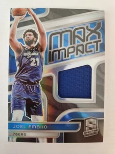 2023-24 Panini Spectra Basketball Max Impact #MI-EMB Joel Embiid Patch # 80/149 - Bild 1 von 2