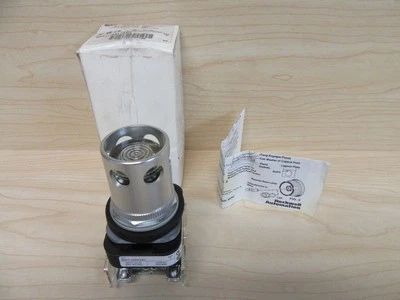 Allen Bradley 800T-QAH24C Push Button Switch - Image 1 of 4