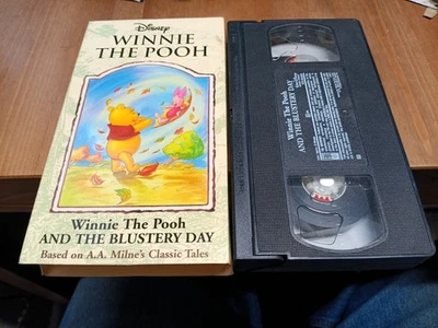 Winnie The Pooh And The Blustery Day 1968 (VHS, 2000) Walt Disney Cartoon  Foto 1 de 2