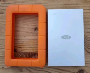 LaCie Rugged Mini 1TB External Hard Drive USB-C Orange. No Wire - Afbeelding 1 van 9