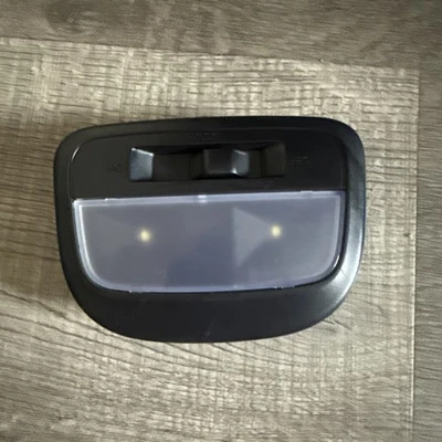 2022-2025 SUBARU LEGACY CONSOLA TRASERA CÚPULA SUPERIOR LUZ LECTURA MAPA LÁMPARA OEM84 Foto 1 de 4