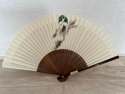 Складной вентилятор Sensu с надписью цикада - Изображение 1 из 4