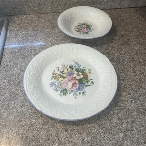 Tabletops Unlimited VICTORIAN ROSE 10 5/8" DINNER PLATE And Bowl - Picture 1 of 5
