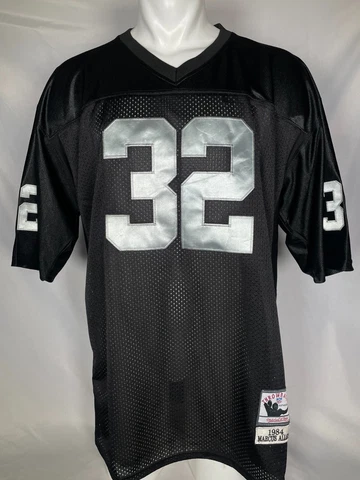 Marcus Allen #32 Los Angeles Raiders 1984 Mitchell & Ness Black Jersey Men's 3XL Cover