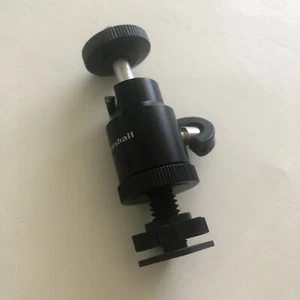 marshall electronics M-SM03 Camera 1/4 hot shoe mount for 7.0'' monitors - Picture 1 of 7