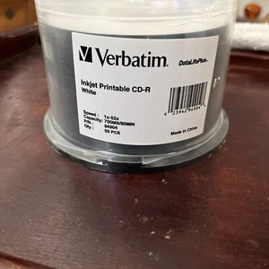 Verbatim CD-R 700MB White Inkjet 52x (50 Pack) Free Shipping USA - Picture 1 of 2