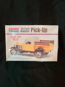Kit modelo Ford Roadster Early Iron Series #7555 vintage sellado 1/24 monograma '29 - Imagen 1 de 9