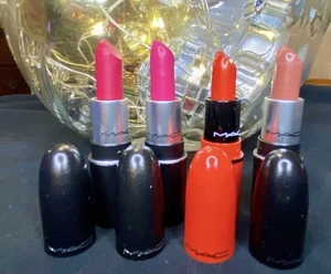 MAC MINI LIPSTICK BUNDLE LOT…PINK PIGEON, DOZEN CARNATIONS, ALL FIRED UP, WHIRL - Picture 1 of 3