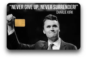 Charlie Kirk "Never Give Up, Never Surrender" Kreditkarten Skin 2er Pack - Bild 1 von 1