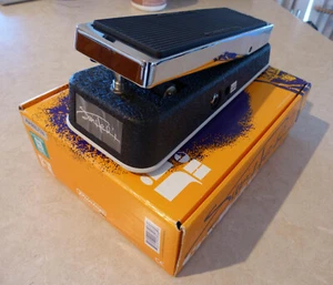 Jim Dunlop Jimi Hendrix Signature Wah JH-1B - Cry Baby Wah Guitar Pedal - Picture 1 of 14