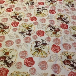 Disney Princesa Bella, tela de algodón 9”x44” - Imagen 1 de 1