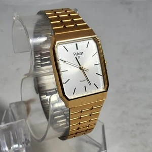 Vintage Pulsar V321-5009 Watch Gold Tone QUARTZ WHITE Dial NOS New Battery - Picture 1 of 10