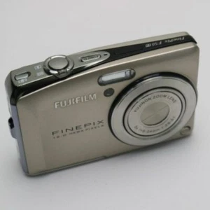 FUJIFILM FINEPIX F50 fd F50fd Kompaktkamera silber englische Sprache funktioniert - Bild 1 von 3