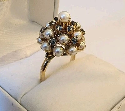 Vtg Estate 18K Yellow Gold Pearl Sapphire Cluster Dome Cocktail Sz 6.5 Ring 4.9g - Image 1 of 4