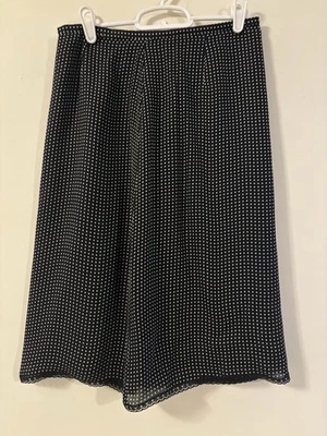 Falda midi Charter Club 100 % seda negra fluida a lunares para mujer talla 8 pequeña” Foto 1 de 4