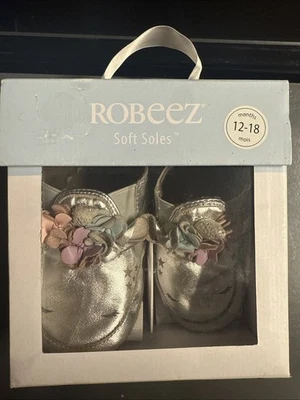 Zapatos de bebé Robeez suelas suaves de cuero, 12-18 meses, unicornio plateado Foto 1 de 4