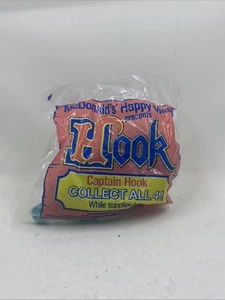 Juguete Happy Meal Vintage 1991 McDonald's Captain Hook en barco - Imagen 1 de 4
