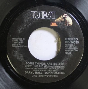 Rock 45 Daryl Hall John Oates - Some Things Sind Better Left Unsaid / All - Bild 1 von 2