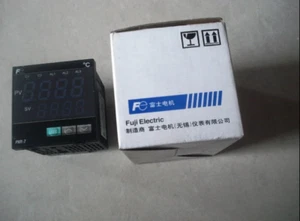 1PC New FUJI PXR7TAY1-8V000-A Temperature Controller In Box - Picture 1 of 1