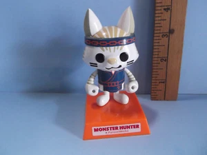Monster Hunter 4"in Cat Figure Wearing Headband Panson Works Banpresto 2009 - Picture 1 of 6