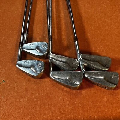 Lynx  Prowler USA Golf Iron Set RH 3, 5-9 Steel Shafts - Image 1 of 4