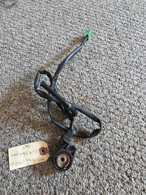 02-12 2009 Honda Rebel 250 CMX250 SOPORTE SENSOR INTERRUPTOR LATERAL SOPORTE SENSOR Foto 1 de 4