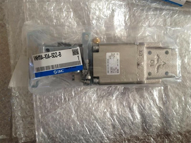 1 pcs  SMC VNH111A-10A-5DZ-B High pressure coolant valve - Image 1 of 1