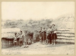 AFRICAN WOMEN CHILDREN AGRICULTURE TOOLS WATER VESSELS RARE AFRICA ANTIQUE PHOTO - Picture 1 of 2