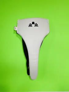 Born Martial Artist Women’s Sparring Groin Guard Size XS - Picture 1 of 4