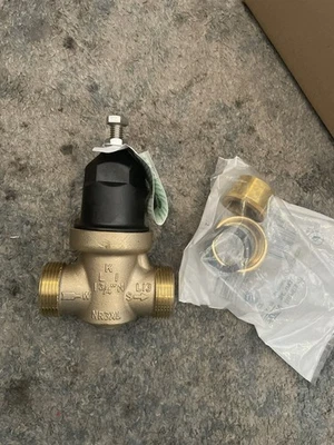 Zurn Wilkins 3/4 NR3XL Pressure Reducing Valve Single Union Female X Female NPT  - Image 1 of 3