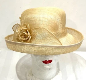 Natural Woven Straw Hat with Bow - Picture 1 of 4