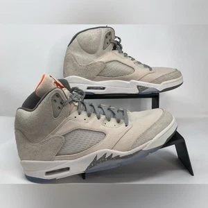 Air Jordan 5 Retro SE Artigianale Uomo Marrone Orewood Chiaro - Taglia 13 senza scatola - Foto 1 di 9
